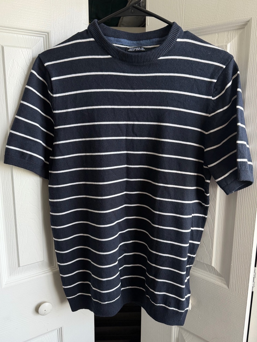 Men's Navy Blue Striped Short-Sleeve Knit T-Shirt